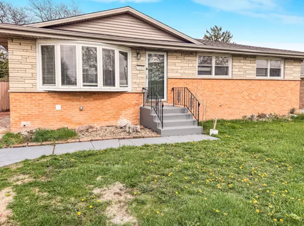 7241 Beloit AVE, Bridgeview, IL 60455