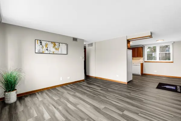 7101 W Foster PL #B, Chicago, IL 60656