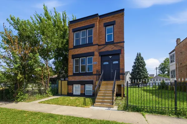 5009 W Ogden AVE, Cicero, IL 60804