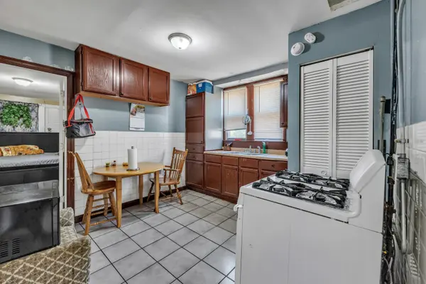 3031 S Central Park AVE, Chicago, IL 60623