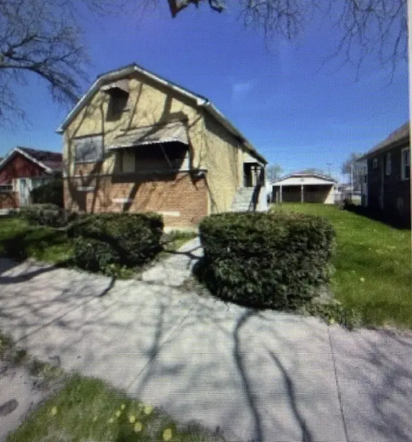 12627 S Marshfield AVE, Calumet Park, IL 60827