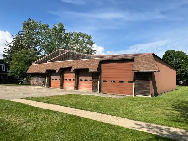 125 N Mason AVE, Amboy, IL 61310