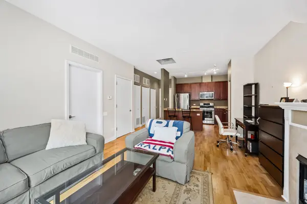 550 W Fulton ST #307, Chicago, IL 60661