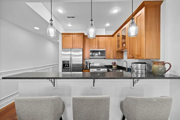 3414 N Sheffield AVE #4, Chicago, IL 60657
