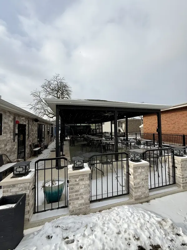 11 S Madison ST, Oswego, IL 60543