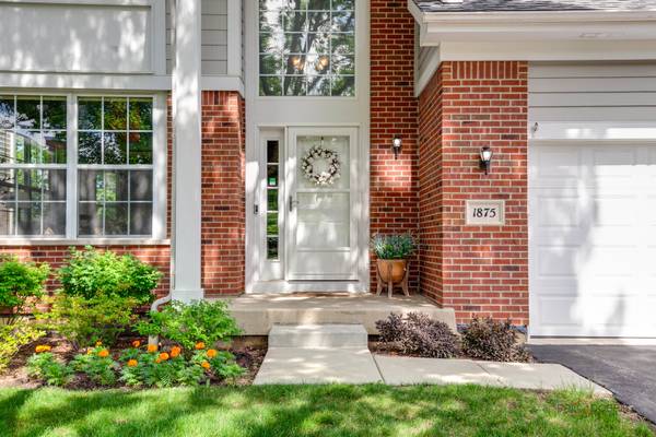 1875 Trevino TER, Vernon Hills, IL 60061