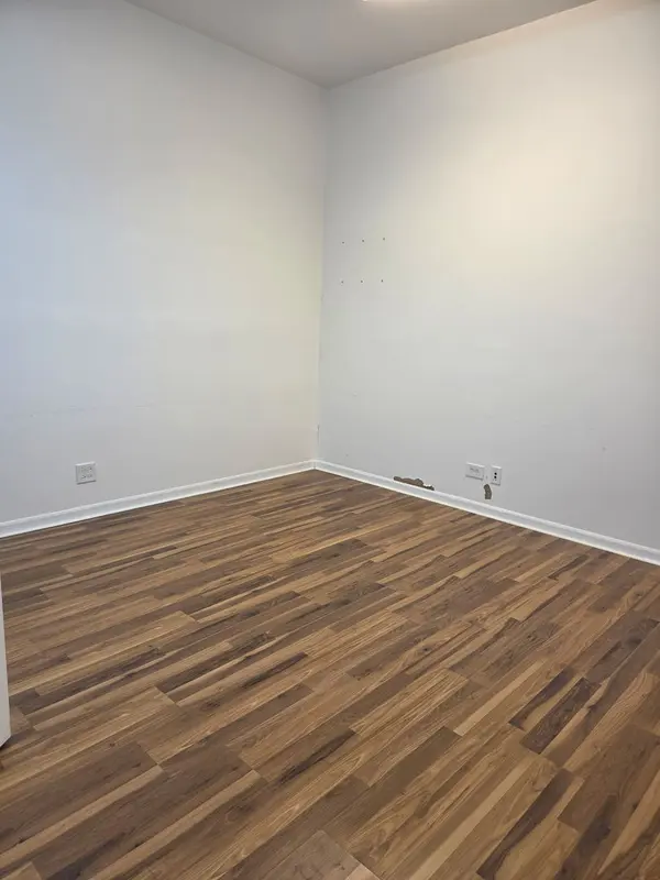 7105 Virginia RD #10-12, Crystal Lake, IL 60014