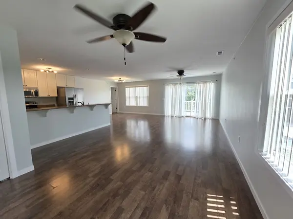 8 Starboard ST #D, Ottawa, IL 61350