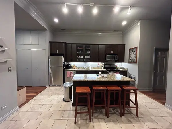 15 E Pearson ST #3, Chicago, IL 60611