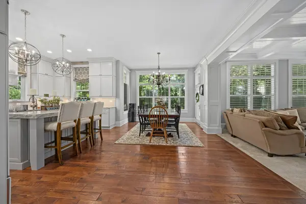 624 Wellner RD, Naperville, IL 60540