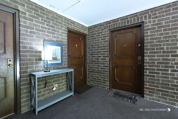 224 E Bailey RD #J, Naperville, IL 60565
