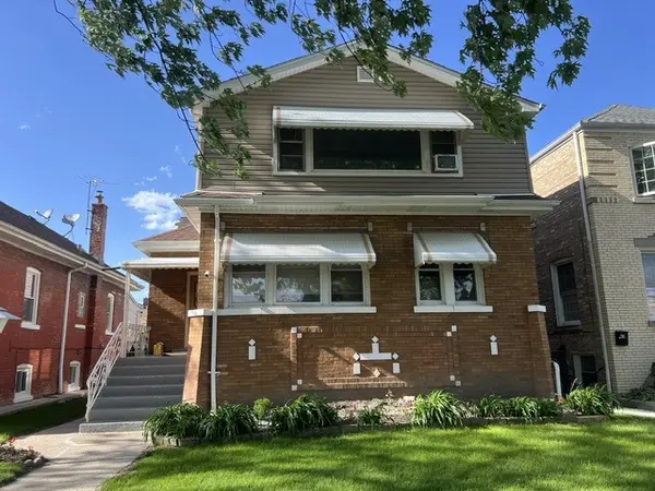 7030 W Wrightwood AVE, Chicago, IL 60707