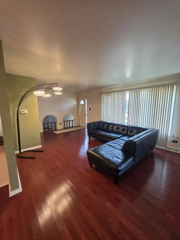 6159 Marsh LN, Matteson, IL 60443