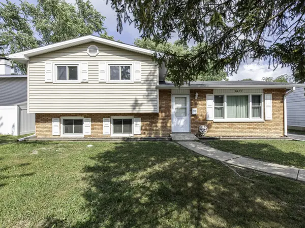 2417 METROPOLITAN AVE, Waukegan, IL 60087