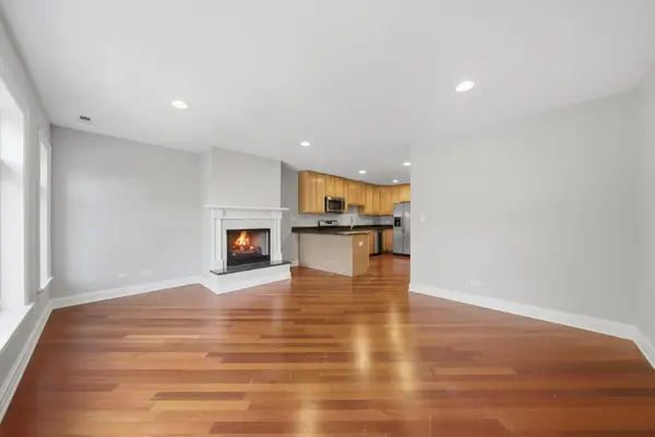 2527 W Harrison ST #2, Chicago, IL 60612