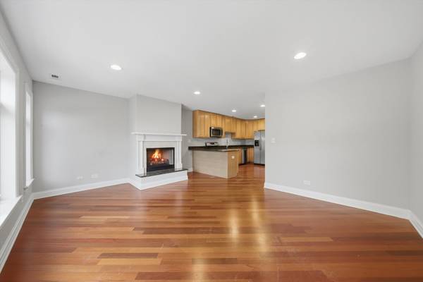 2527 W Harrison ST #2, Chicago, IL 60612