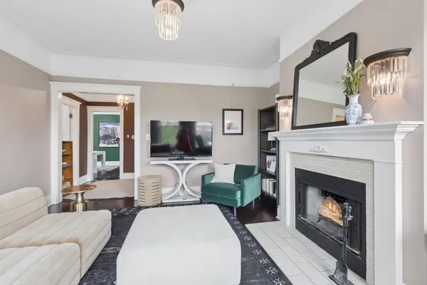 442 W Dickens AVE #3, Chicago, IL 60614