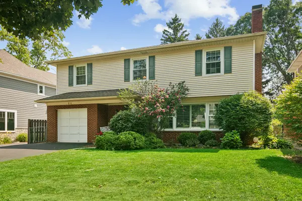 511 S Walnut AVE, Arlington Heights, IL 60005