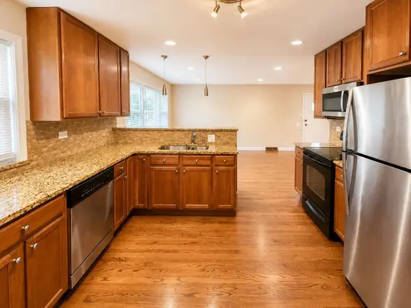9311 Latrobe AVE, Skokie, IL 60077