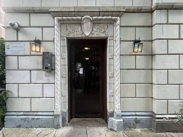 5135 S Kenwood AVE #507, Chicago, IL 60615