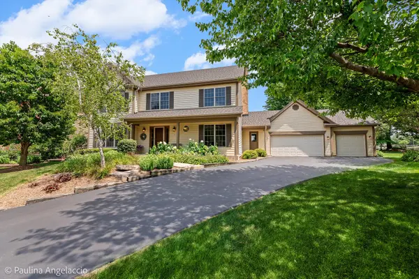 3 Patriot CT,  Cary,  IL 60013