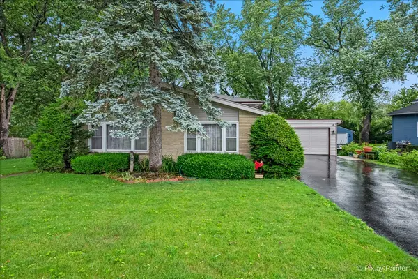 2530 Old Glenview RD, Wilmette, IL 60091
