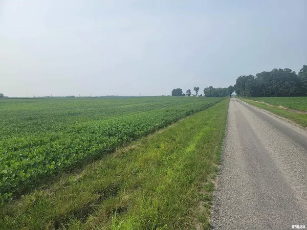 0 IRON RD, Louisville, IL 62858
