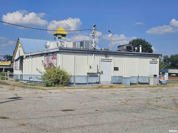 710 W MAIN ST, West Frankfort, IL 62896