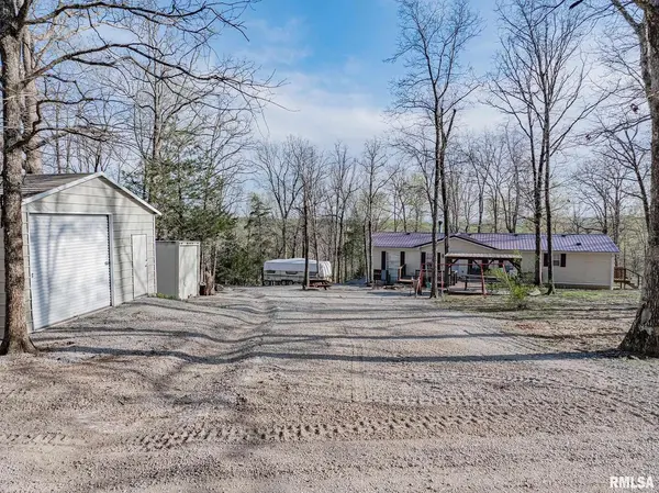 565 Dutton Chapel RD, Golconda, IL 62938