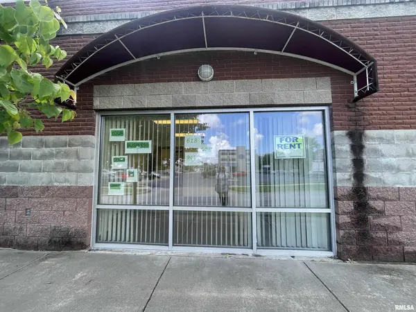 601 S UNIVERSITY AVE #Suite 102, Carbondale, IL 62901