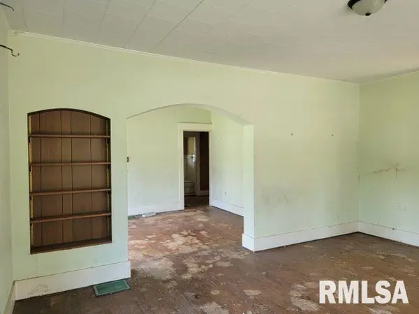 501 S DEAN ST, Royalton, IL 62983
