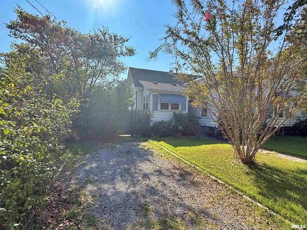 601 E 5TH ST, Metropolis, IL 62960