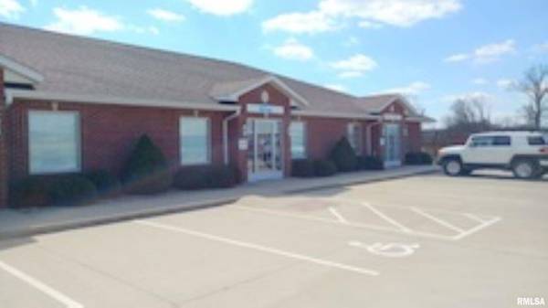 3415 Office Park DR #D, Marion, IL 62959