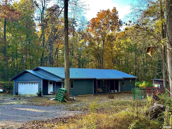 718 Karbers Ridge RD, Elizabethtown, IL 62931