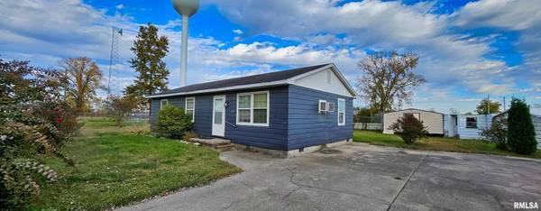 100 IROQUOIS ST, Mcclure, IL 62957