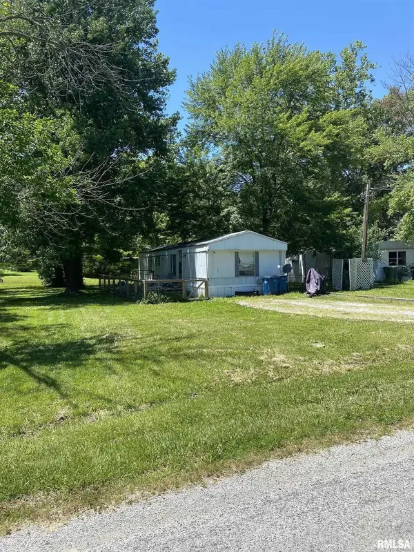 101 POPLAR ST, Desoto, IL 62924