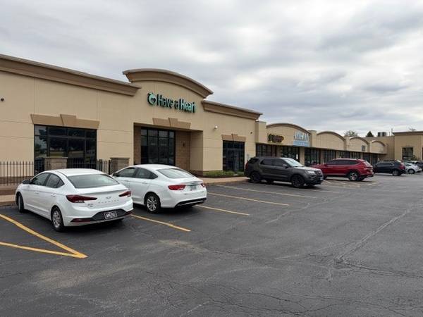 2222 E 53RD ST #10, Davenport, IA 52807