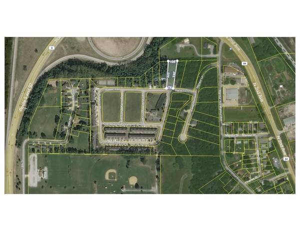800 REBECCA LN, Carbon Cliff, IL 61239