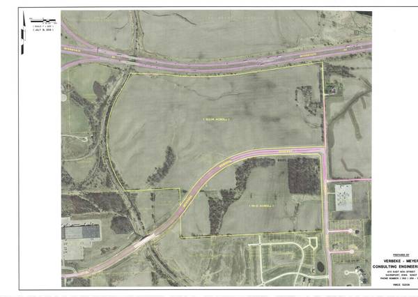 0 Veterans Memorial Pkwy, Davenport, IA 52807