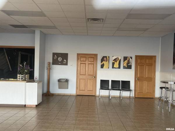 1548 52ND AVE, Moline, IL 61265