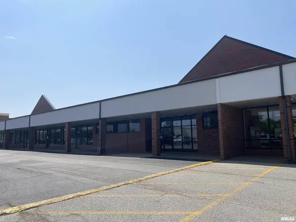 3624-3636 AVENUE OF THE CITIES AVE, Moline, IL 61265