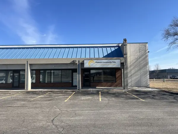 4510 41ST ST, Moline, IL 61262