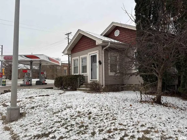 3316 AVENUE OF THE CITIES AVE, Moline, IL 61265