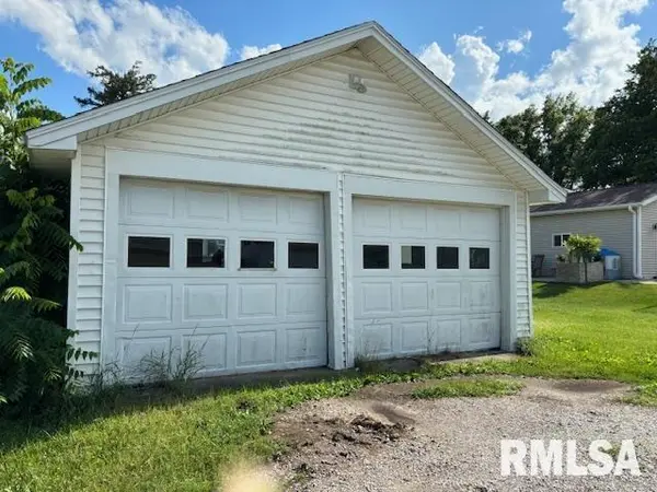 712 ROOSEVELT AVE, Kewanee, IL 61443
