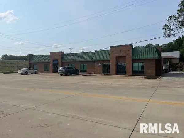 1414 MISSISSIPPI BLVD, Bettendorf, IA 52722