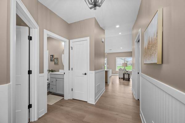 1266 33RD Avenue CIR, Silvis, IL 61282