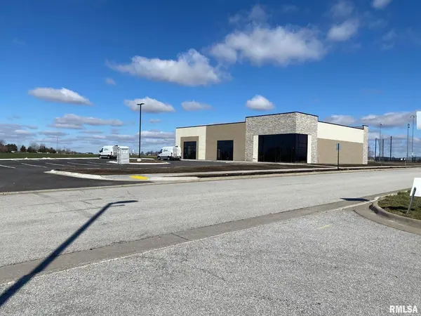 6792-6798 FRIENDSHIP, Bettendorf, IA 52722