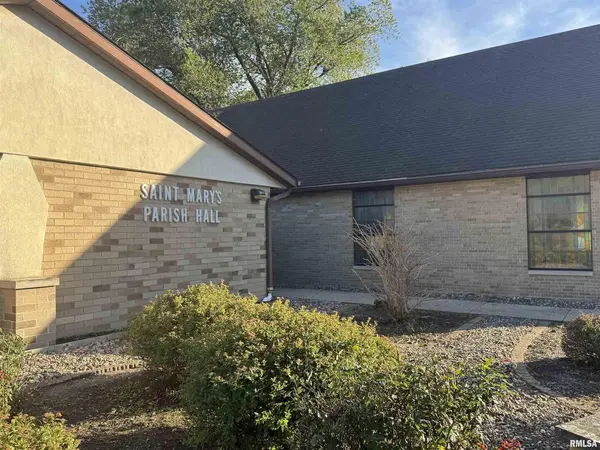 708 STATE AVE, Hampton, IL 61256