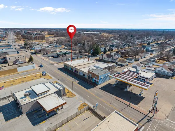 3158 AVENUE OF THE CITIES AVE, Moline, IL 61265