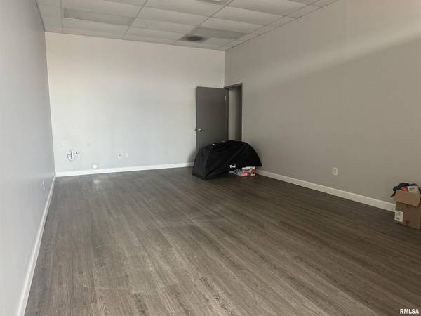 4011 AVENUE OF THE CITIES AVE #103, Moline, IL 61265